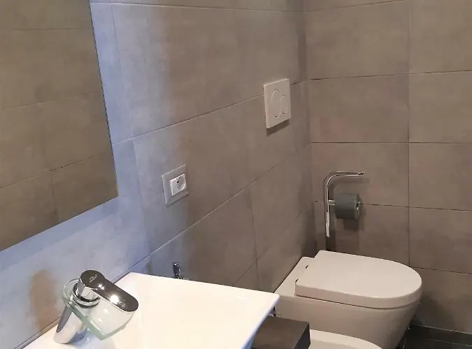 Le Della Vecchia Osteria Gasthof Stresa