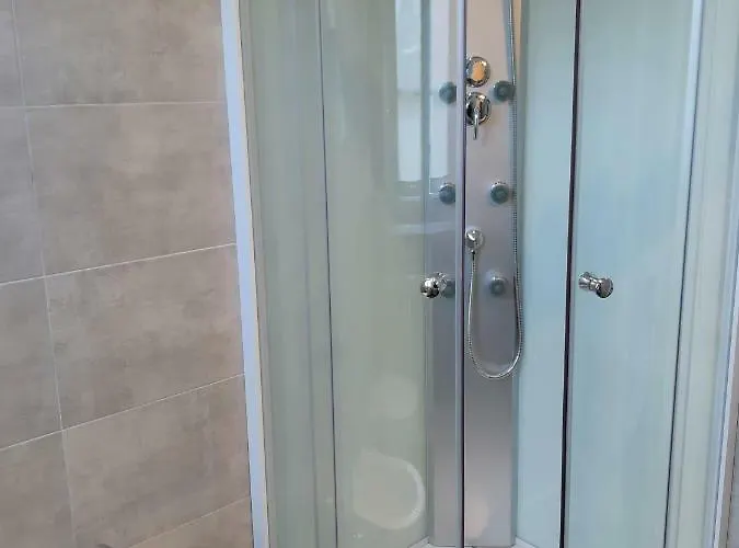 Le Della Vecchia Osteria Gasthof Stresa